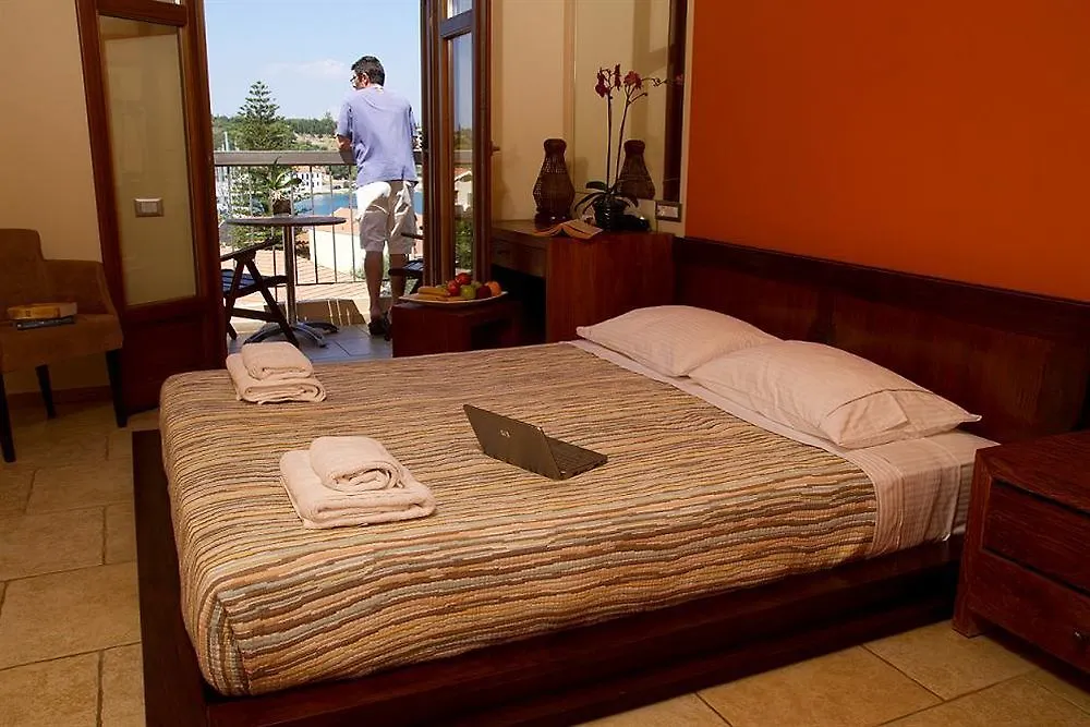 ***  Fiscardo Bay Hotel Fiskardo Yunanistan
